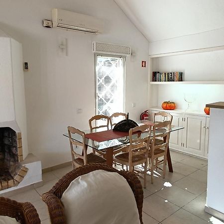 Villa 81 Amazing Villa In A Fantastic Location On Oura Beach Albufeira Exteriér fotografie